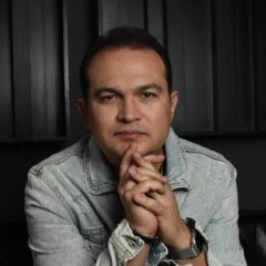 Davi Sacer